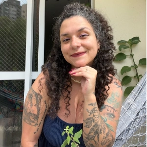 Julia Cristina Costa dos Santos