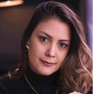 Lizandra Belloni Lima de Siqueira