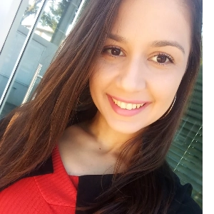 Larissa de Oliveira Machado