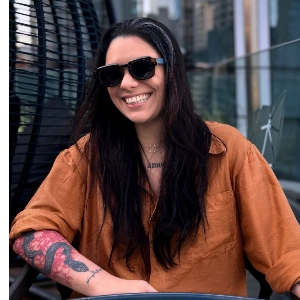 Lara de Vasconcelos Torres