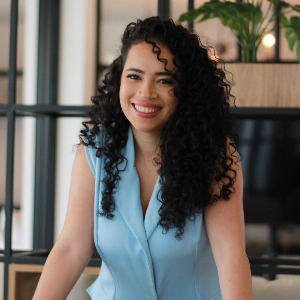 Camila Conceição Costa