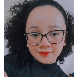 Victória Magalhães