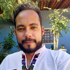 Carlos HTorres