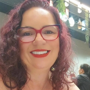 Sania Schweig - Especialista em Transição do Luto e Desenvolvimento Humano