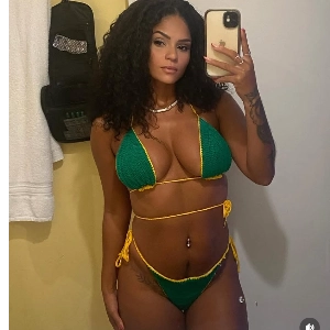 Cinthia Queiroz