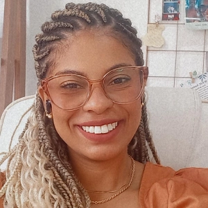 Lucrênia Bento Rezende