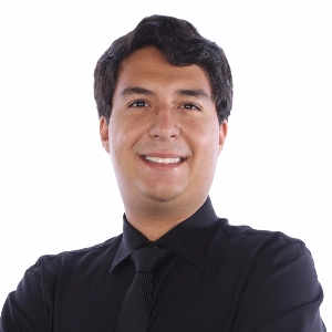 Vítor Hugo Martins