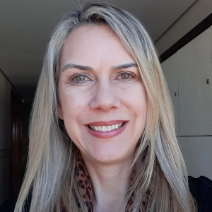 Elis Adão