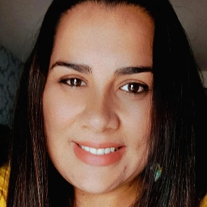 Tatiane Roberta Augusto de Oliveira