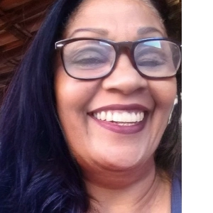 Elisia Cristina Jacyntho Terapeuta Hipnose transformacional, Psicoterapeuta em casos EXTREMOS de álcool e drogas