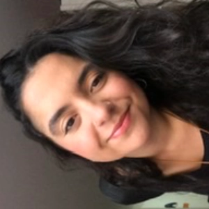 Ana Vitoria Ver Valen