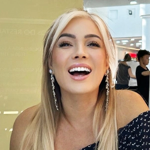 Laura Terapeuta Massagem Relaxante e antiestresse