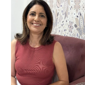 Silvia Lima Terapeuta Integrativa e Sistêmica