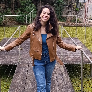 Larissa Moraes Silva