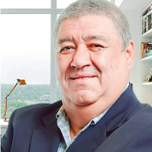 Sandro Cesar Roberto