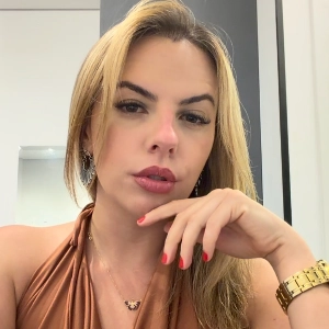 Ana Caroline