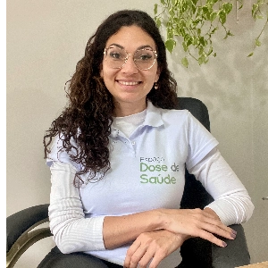 Dra Andréia Poliana Leão