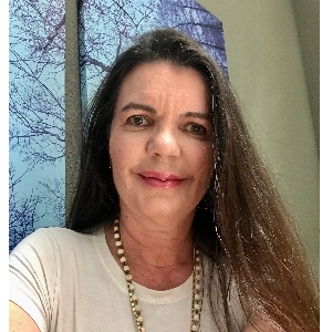 Ana  Paula Boock Oliveira