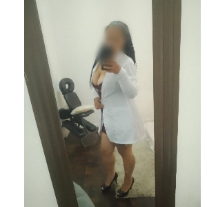 Naila massagista certificada