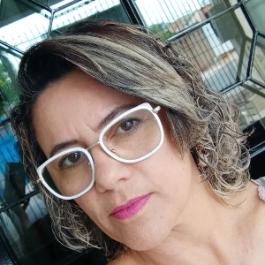 Adriana Barros Constelação Familiar Sistêmica