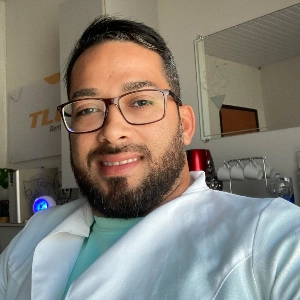 EROS TERAPEUTA TÂNTRICO