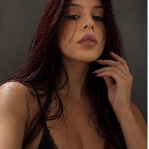 Carol Araújo