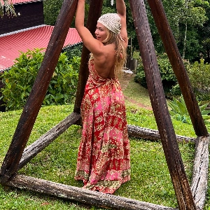 RAQUEL R.