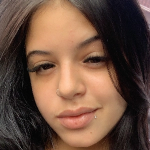 Júlia terapeuta em Balneário