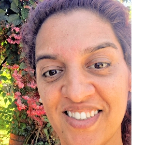 Ayaní  Thai Yoga Massagem  Abhyanga Massagem