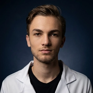 Massoterapeuta Yuri Beckhauser em BC