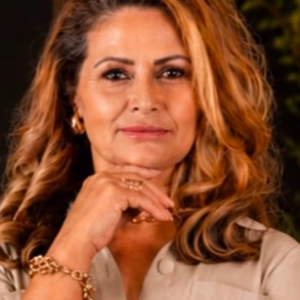 NICOLLY PEREIRA