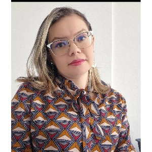 Flavia Oliveira