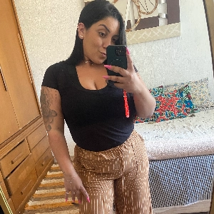 Estéfane Souza
