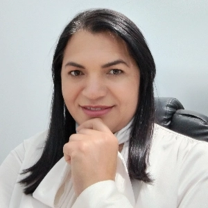 Luciana Aguiar silva Alves