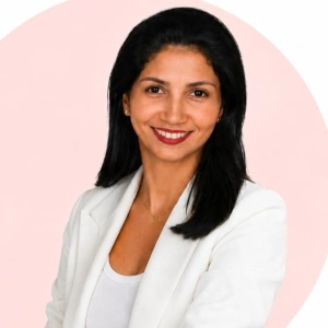 Simone chelis de Carvalho Oliveira