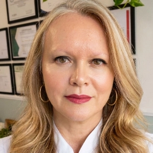 Fabíola Campos