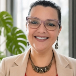 Giovana Flores