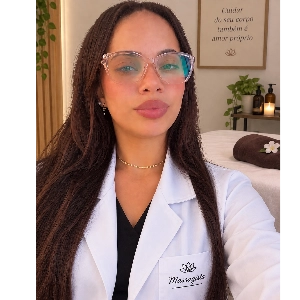Camilla Rodrigues