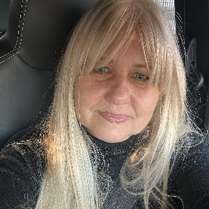Jacqueline  lamas
