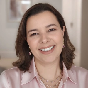 Paula Mazoni
