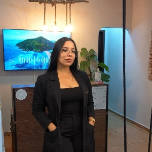 Lorena Massoterapeuta