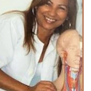Lea Lemos