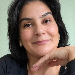 CATIANA A. OLIVEIRA