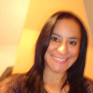 Danielle Lazarini Terapeuta em florais e auriculoterapia